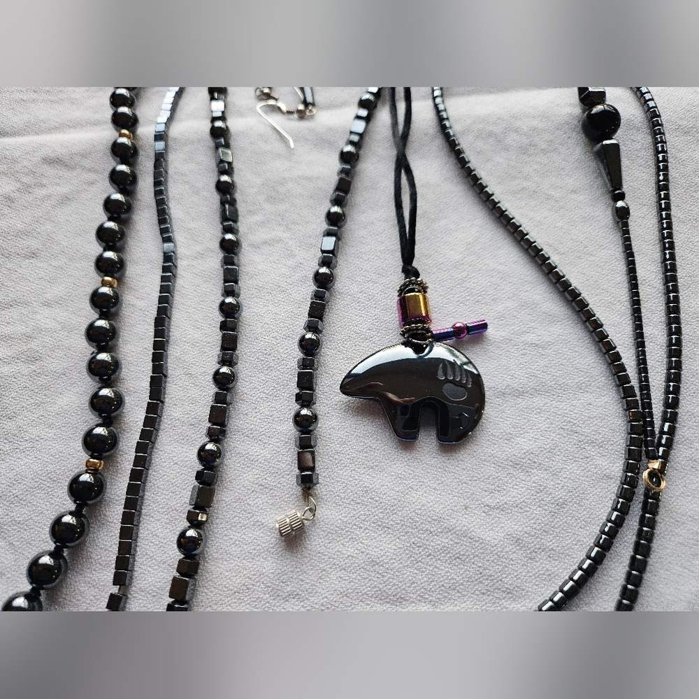 Jewelry - Picture 2 of 2
